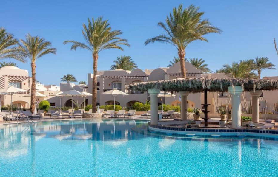 IBEROTEL MAKADI BEACH