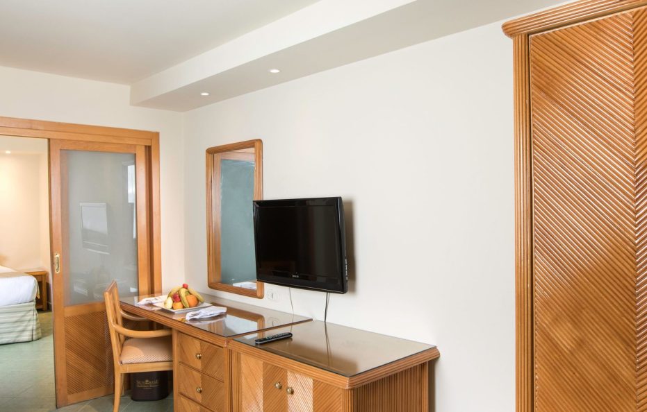 SUNRISE HOLIDAYS RESORT – ADULTS ONLY