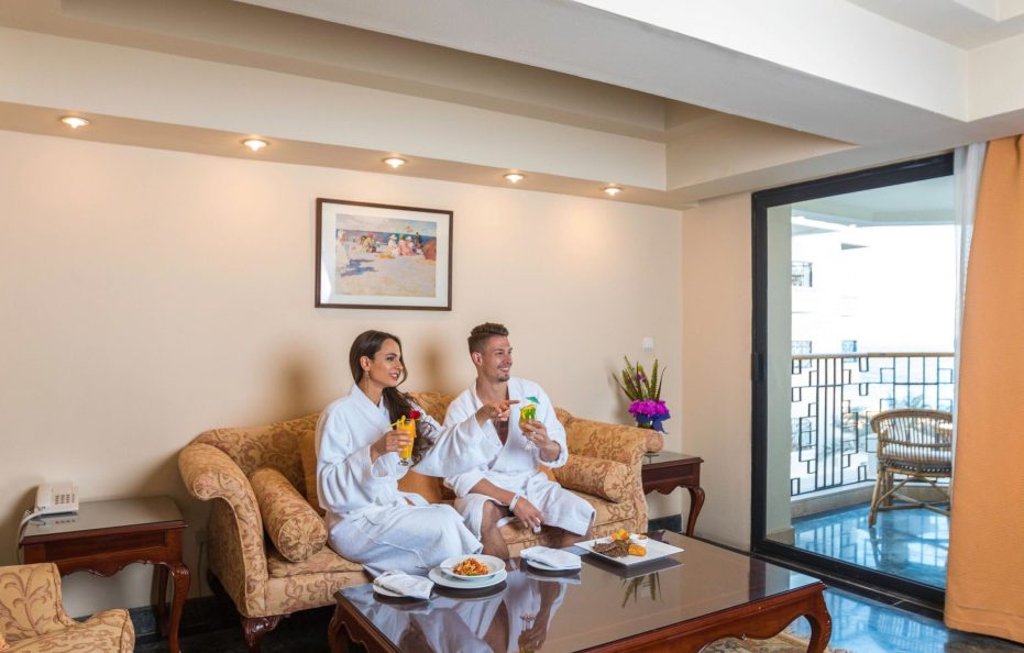 SUNRISE HOLIDAYS RESORT – ADULTS ONLY