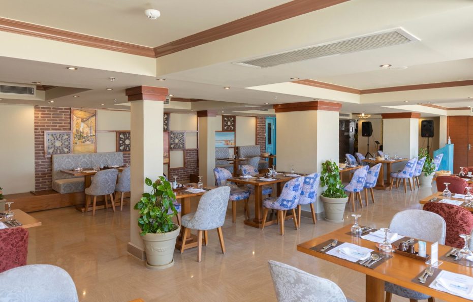 SUNRISE HOLIDAYS RESORT – ADULTS ONLY