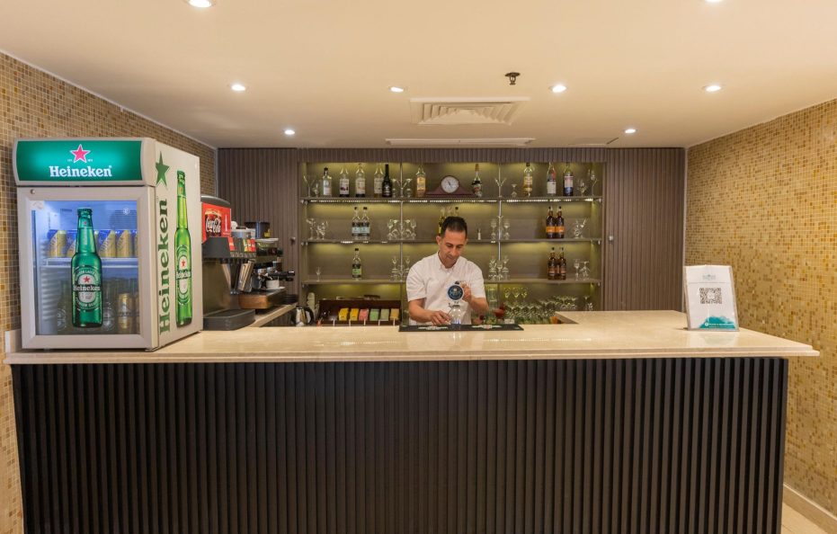 SUNRISE HOLIDAYS RESORT – ADULTS ONLY